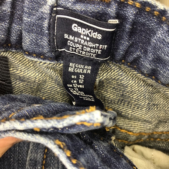 GapKids Boy’s Slim Straight Fit Jeans - Picture 7 of 8